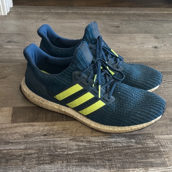 Adidas ultra boost Navy and Neon Yellow Running Shoes - Picture 1 of 5